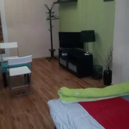2 Bedroom In The Center Of Thessaloníki